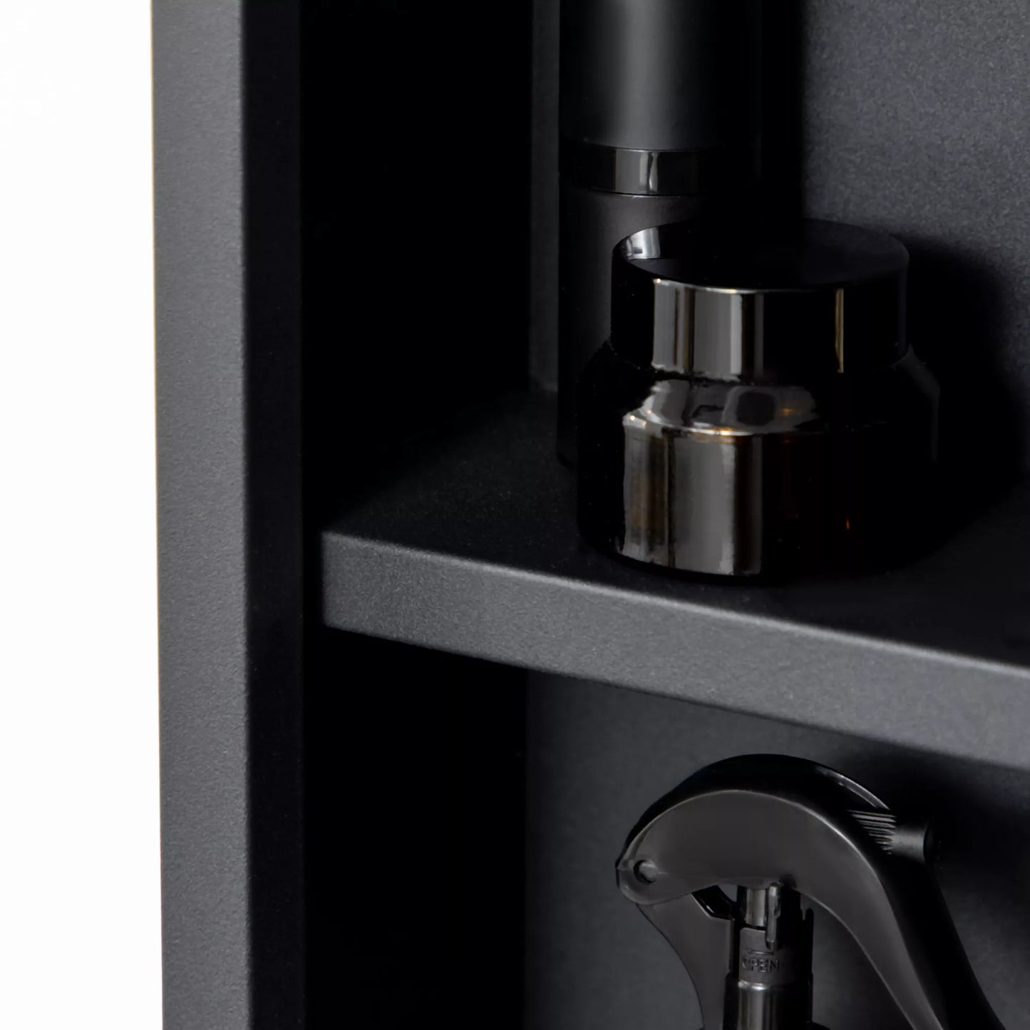 Veidrodinė spintelė, vonios spintelė, 3 lentynos, nerūdijantis plienas, 40x12x60cm, juoda