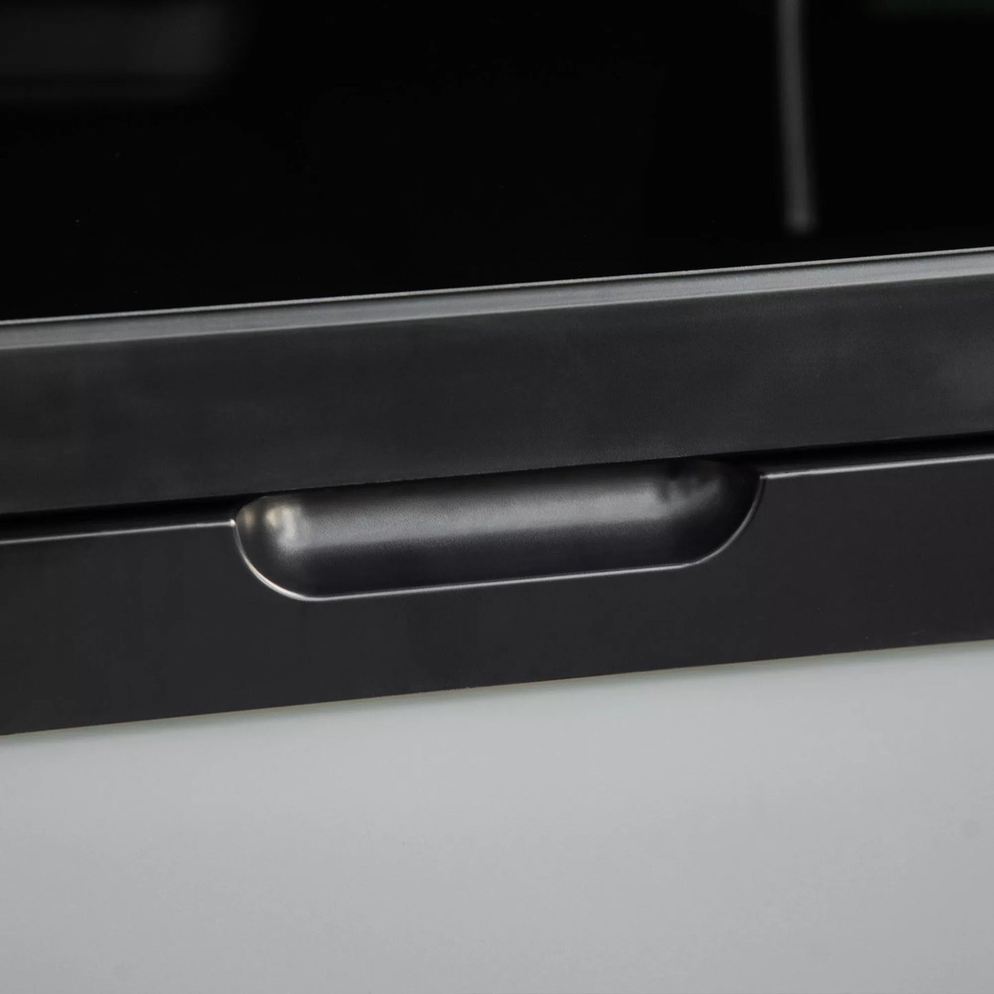 Automobilinė šaldymo dėžė 50L su LCD ekranėliu, 2 režimai, kompresorinis automobilinis šaldytuvas su rankenomis, skirtas laivams, kemperiams, kelionėms, 12/24V DC ir 110-240V AC, Pilka+Juoda