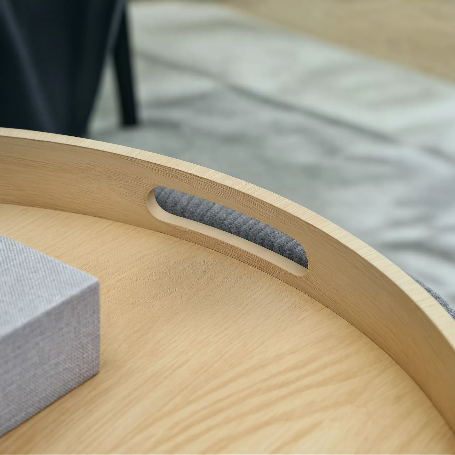 Apvalus laikymo pufas su daiktadėže, atrama kojoms, iš kordilano audinio, MDF, pilkos spalvos