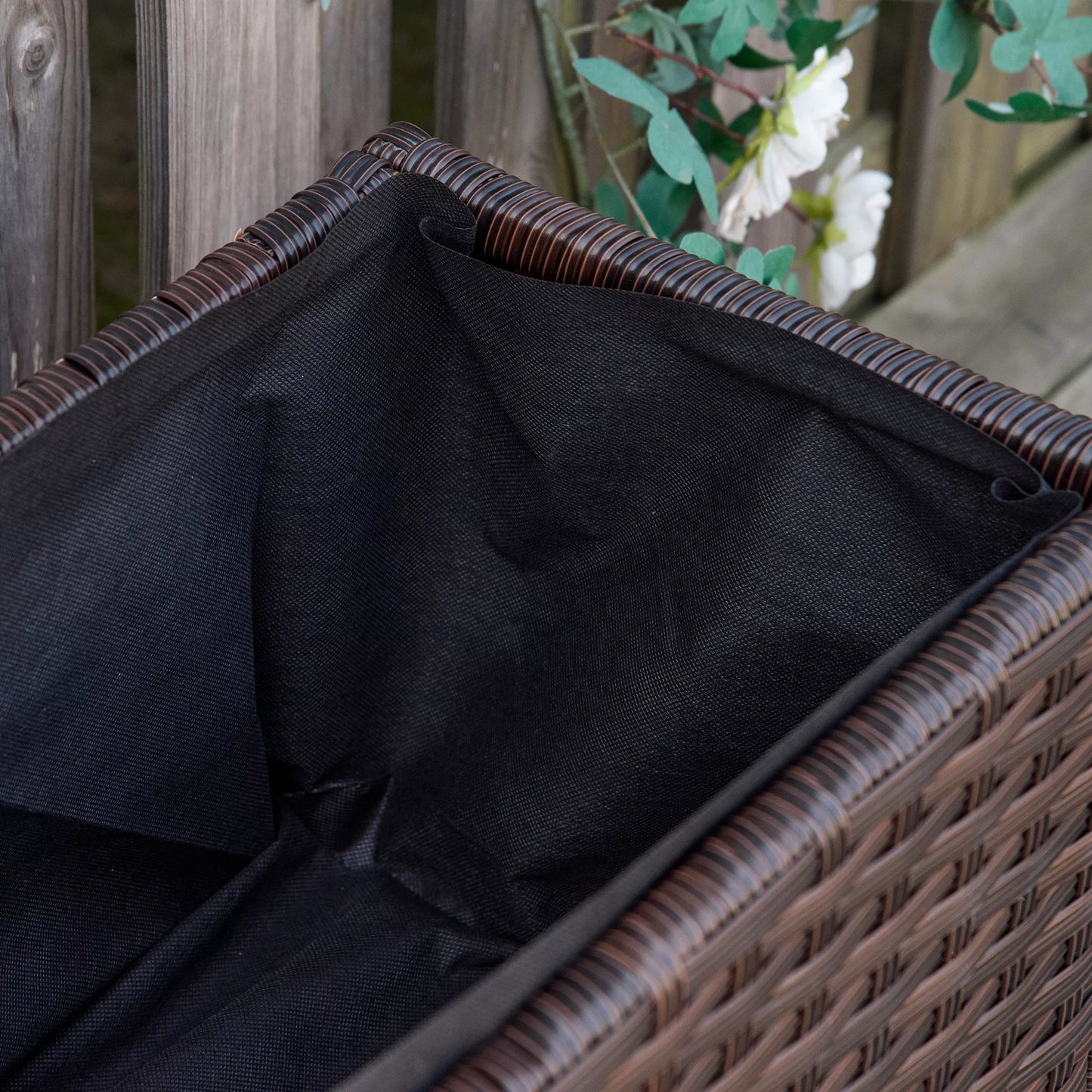 Aukštas lysvynas iš dirbtinio rotango su ratukais, augalų dėžė su drenažo skylėmis, gėlių dėžė, gėlių vazonas, kavos rudos spalvos, 94,5 x 31 x 36 cm