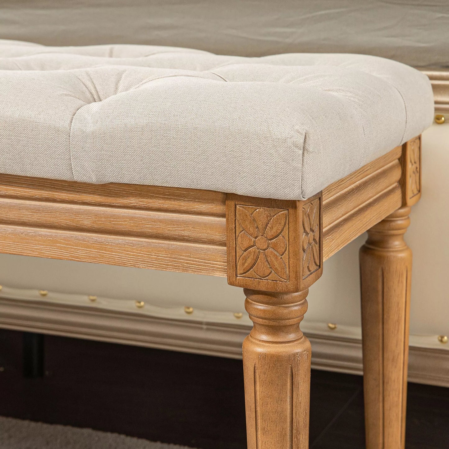 Paminkštinta suoliukas su sagčių dygsniavimu, lovos suoliukas, vintažinis dizainas, 120x41x48cm, kreminės baltos spalvos