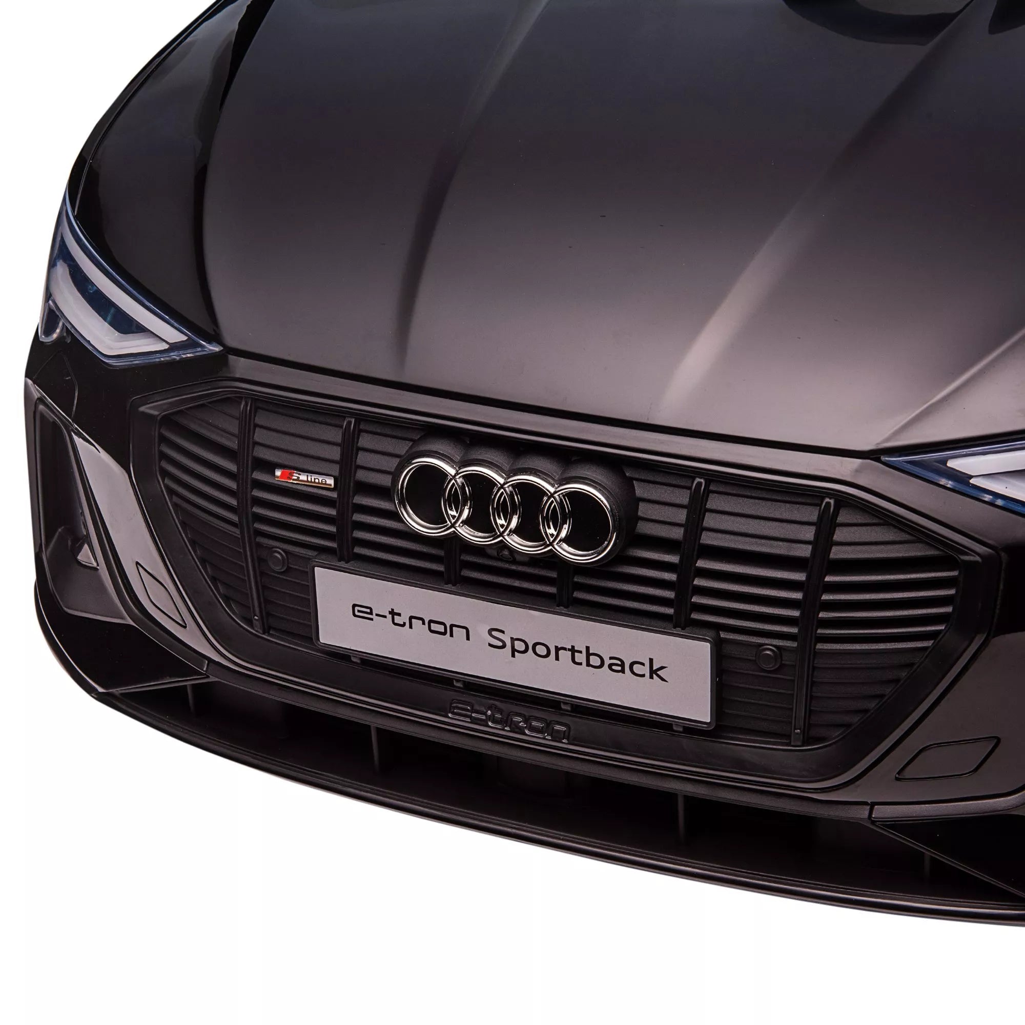 Elektrinis vaikų automobilis 12 V elektrinis automobilis „Audi E-tron“ su nuotolinio valdymo pultu, saugos diržu, muzika (MP3/USB/TF), vaikų automobilis vaikams nuo 3 iki 5 metų, 3–5 km/h, juodos spalvos