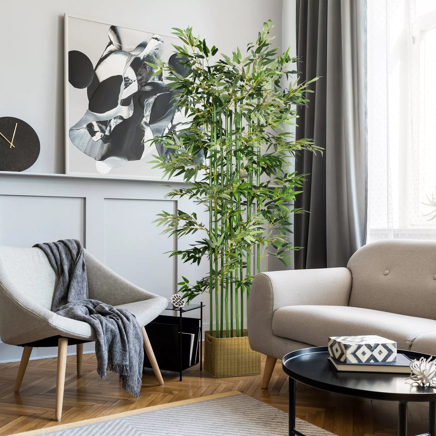 Dirbtinis bambukas, dekoratyvinis augalas, tikroviškos išvaizdos, lengvai prižiūrimas, skirtas naudoti namuose, 180 cm aukščio, žalias.