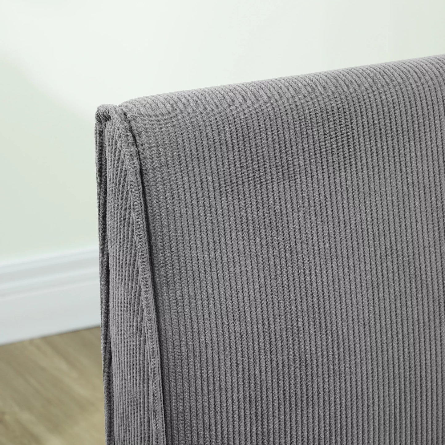 Dviejų vietų sofa su veliūro apmušalu, storu kamšalu ir tvirtomis medinėmis kojelėmis svetainei, miegamajam, biurui, pilka