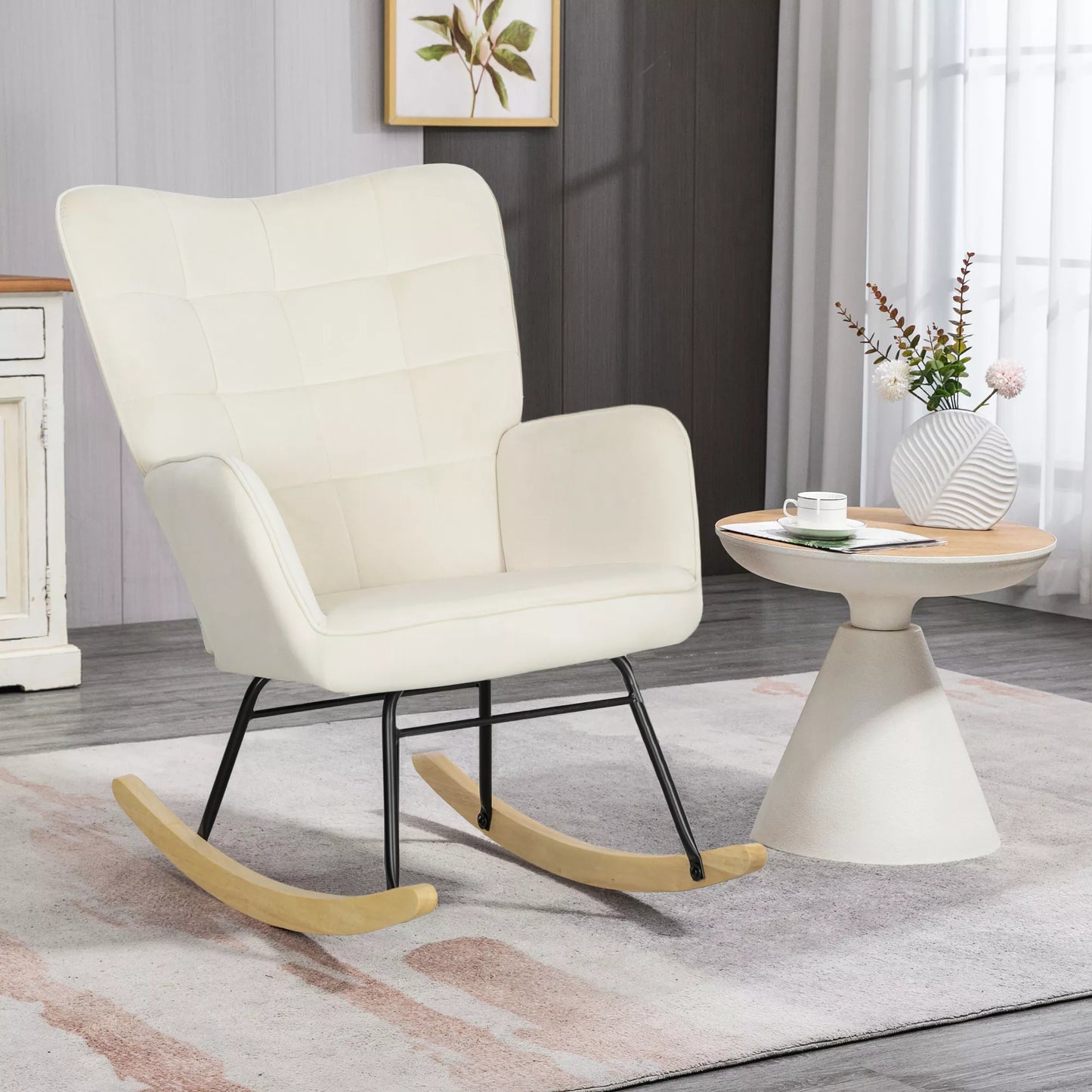 Supamas krėslas, storas paminkštinimas, platus atlošas, buko medienos/plieno rėmas, iki 120 kg, smėlio spalvos