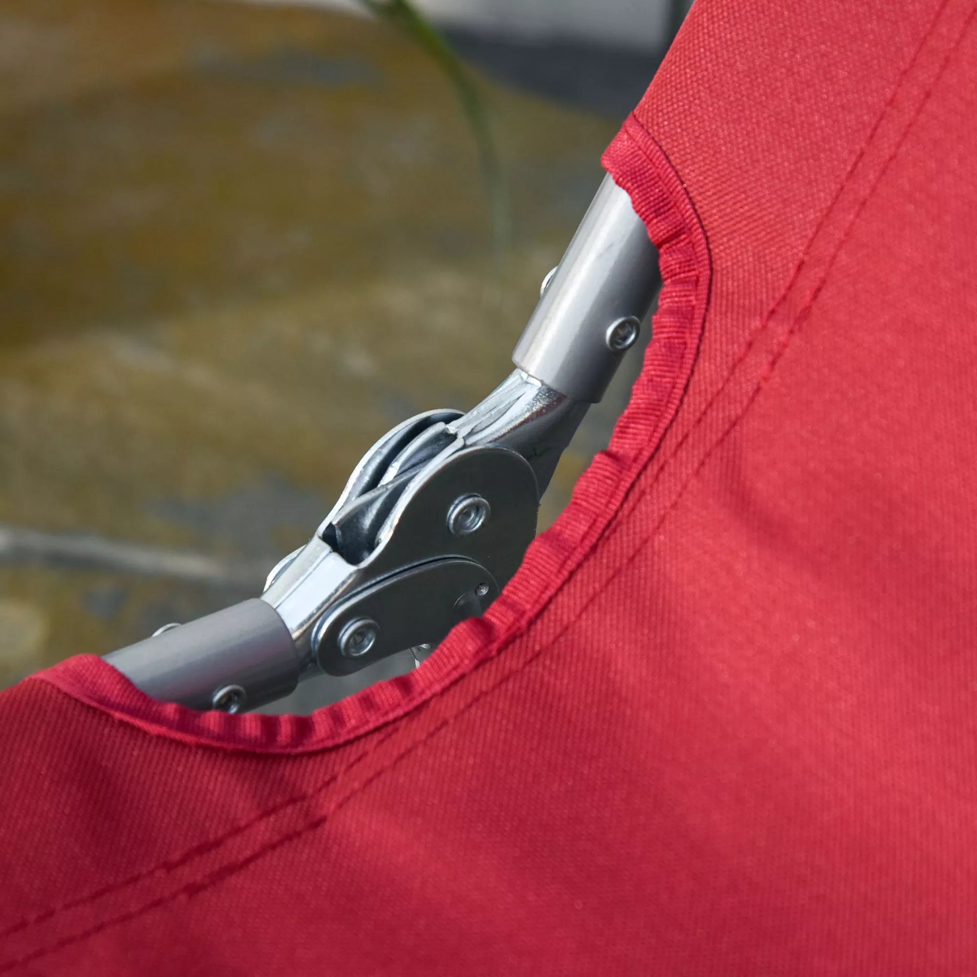 Skleidžiamas gultas, reguliuojamas atlošas, nerūdijančio metalo rėmas, 187 x 55 x 24, vyno raudonos spalvos