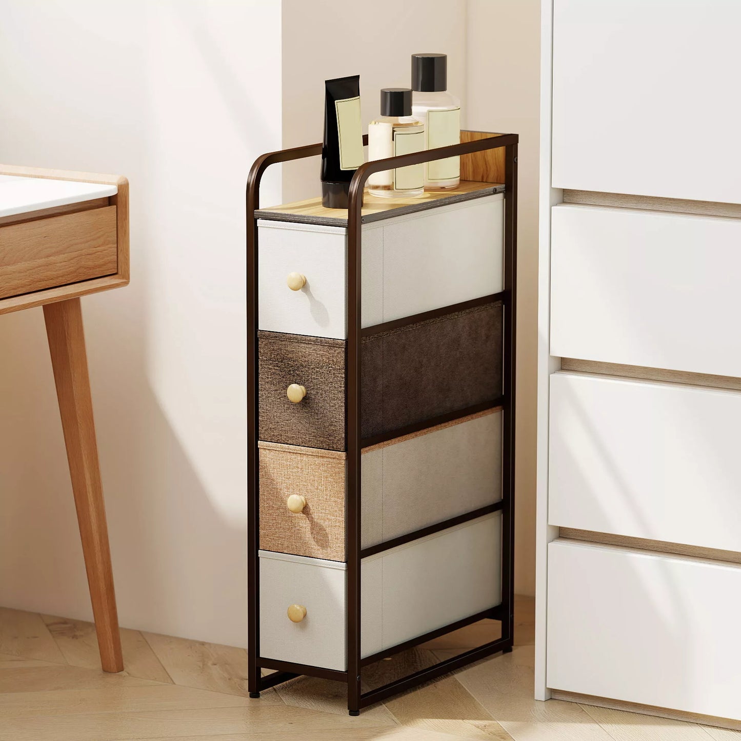 Komoda su 4 stalčiais, neaustinės medžiagos laikymo spintelė su plieniniu rėmu, plienas ir tekstilė, mdf, 20x47x84,5 cm, įvairiaspalvė