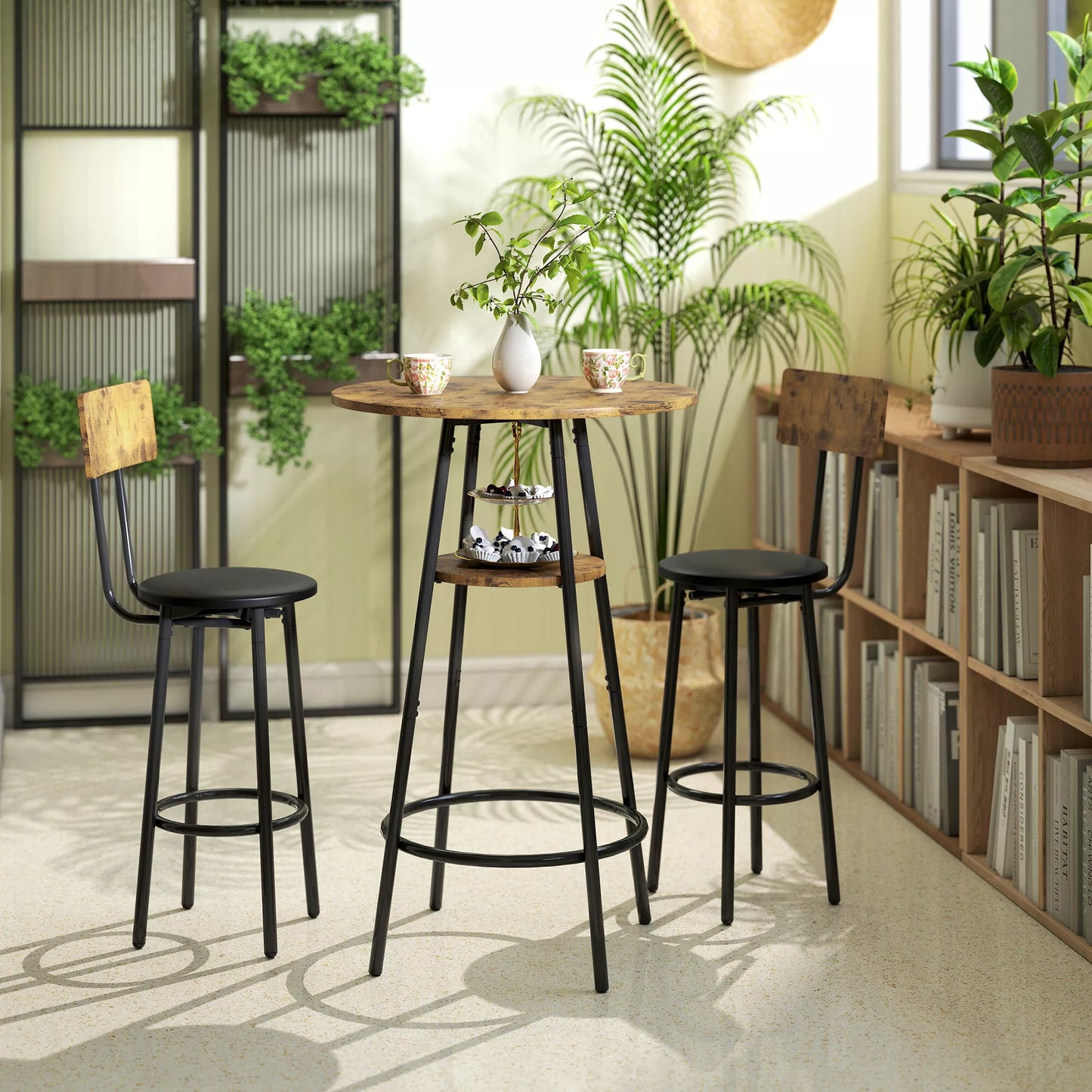 3 dalių baro stalo komplektas su 2 paminkštintomis taburetėmis, dirbtinės odos apmušalais, atlošu, metaliniu rėmu, rudas