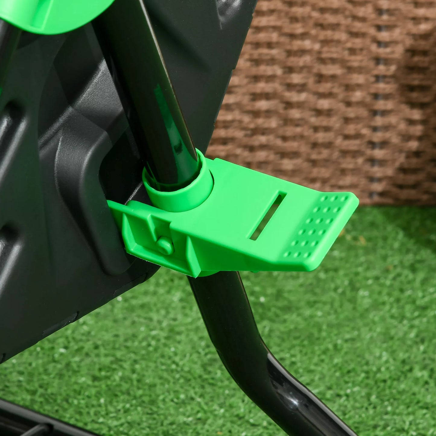 Kompostavimo dėžė, 65 litrų komposteris, sukamasis, kompaktiškas, 24 vėdinimo skylės, plienas, plastikas, žalia+juoda