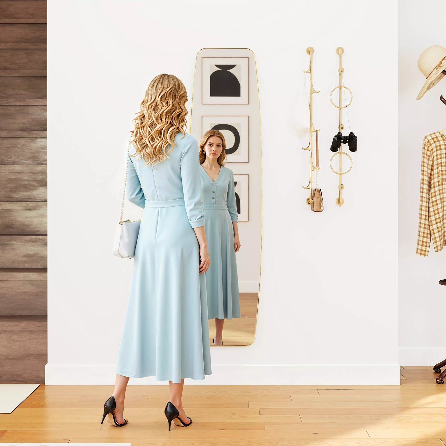 Pakabinamas veidrodis svetainei ir prieškambariui, veidrodis su metaliniu rėmu, 160x40x3 cm, auksinė