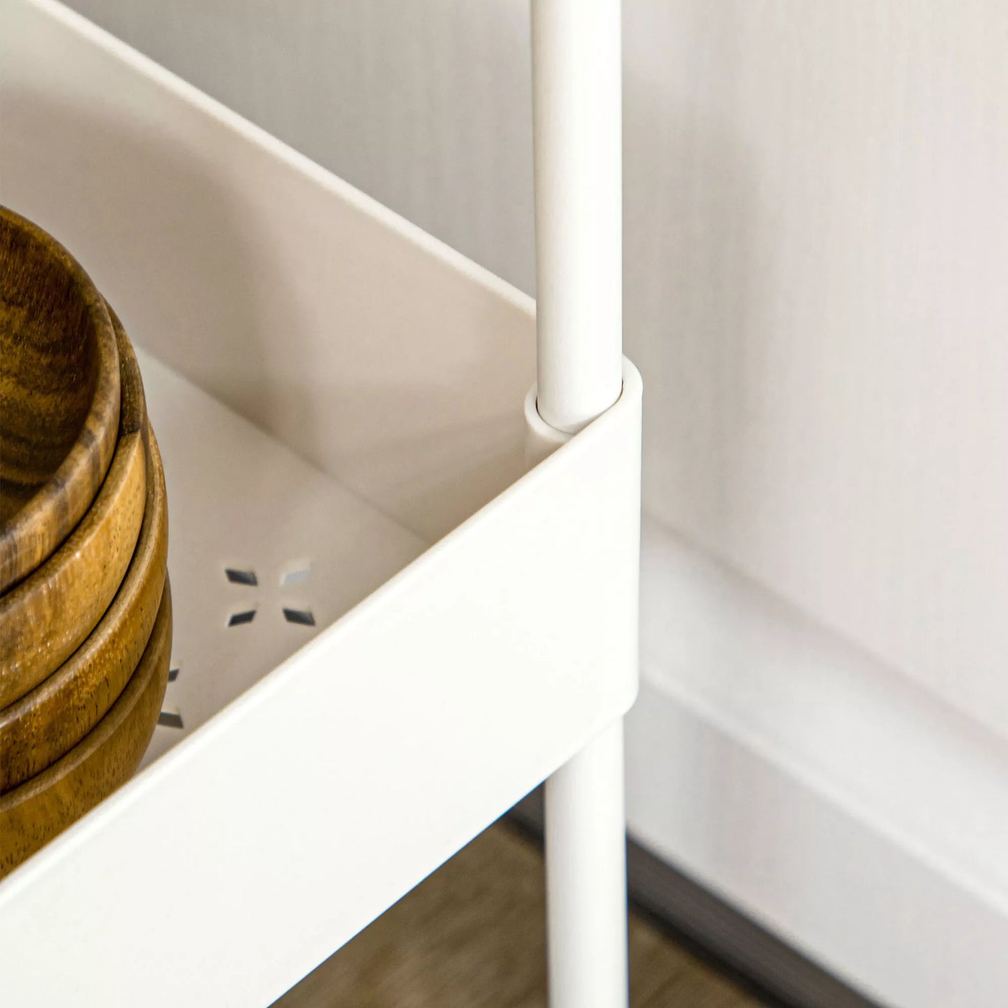 Virtuvės vežimėlis su 4 lentynomis, 4 lanksčiais kabliukais, 4 ratukais, 40 cm x 19 cm x 90 cm, siauras vežimėlis, baltas