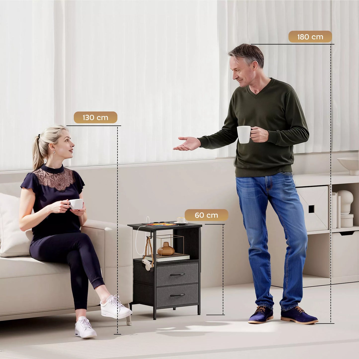 Staliukas su įkrovimo stotele, plieninis rėmas, USB-C jungtys, stalčiai, kabliai, 40 cm x 30 cm x 60 cm, juodas