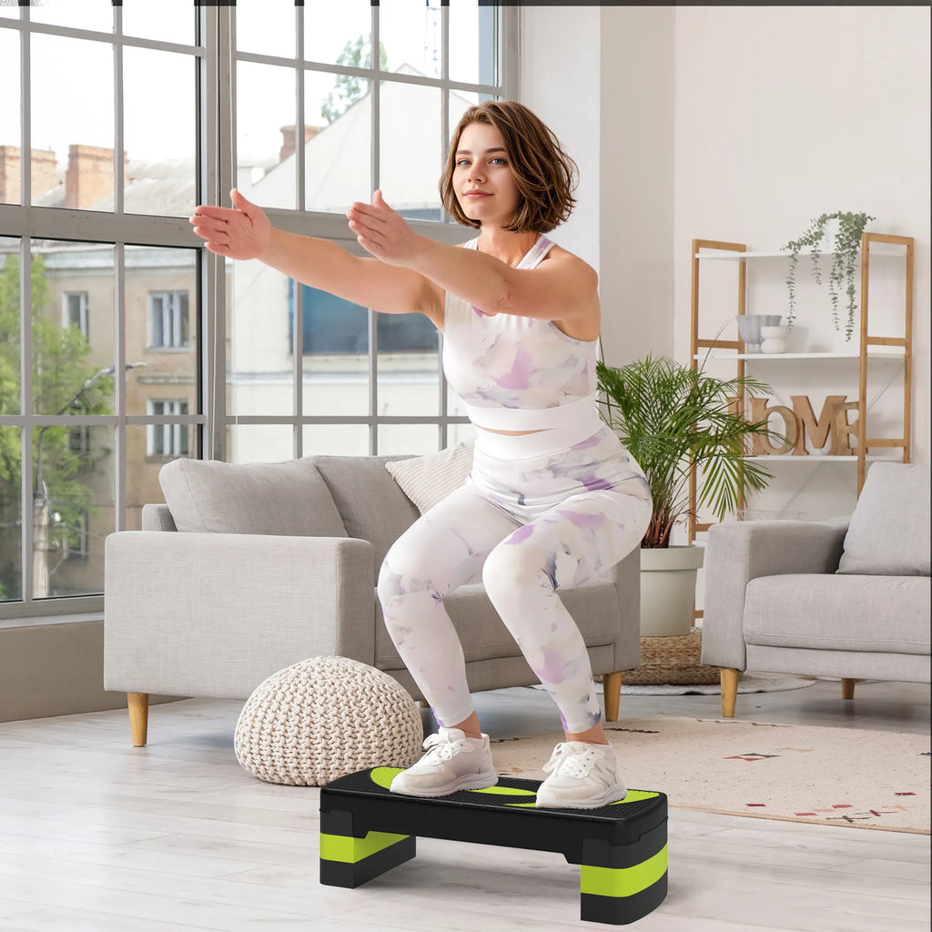 Aerobinis stepperis, reguliuojamo aukščio, iki 150 kg, juodai žalias