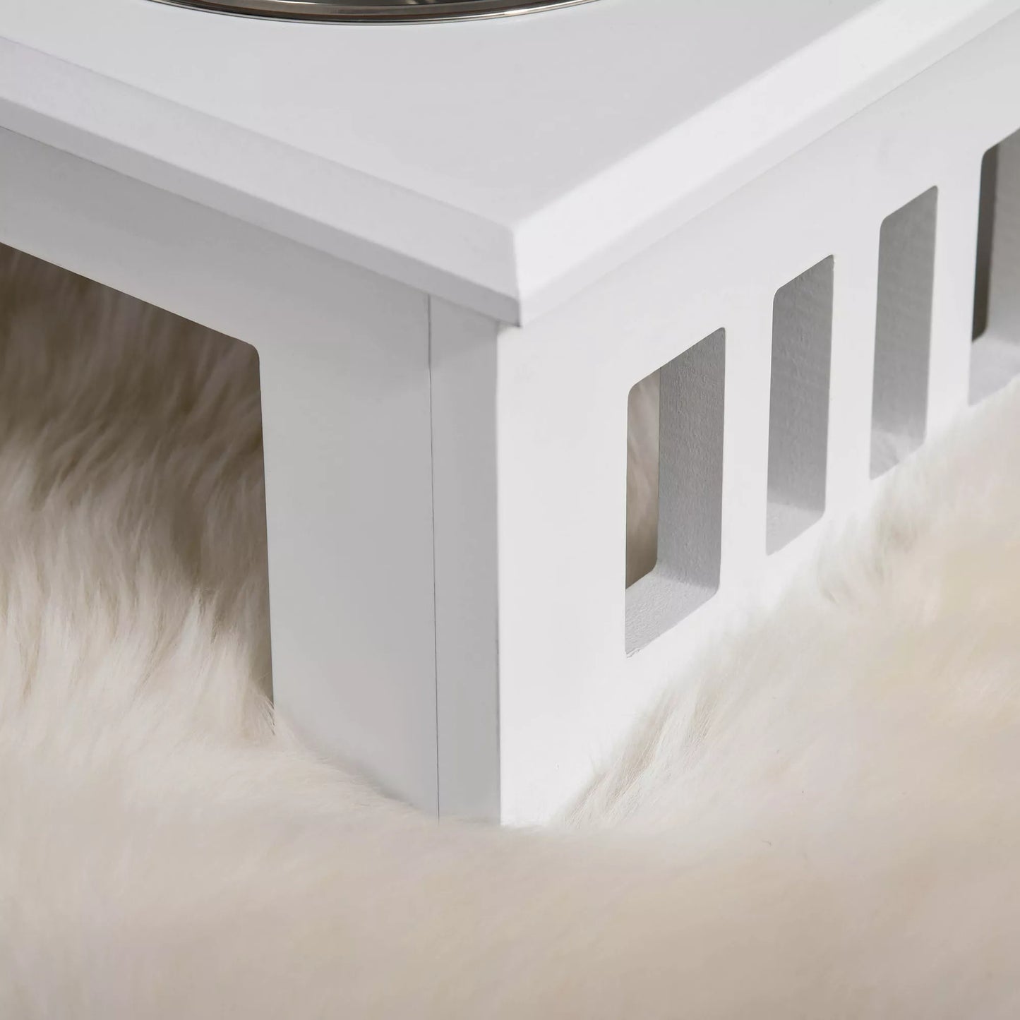 Šunų maitinimo stotelė, neslystanti, 58,4 x 30,5 x 25,4 cm, balta, 2 L vienam dubenėliui