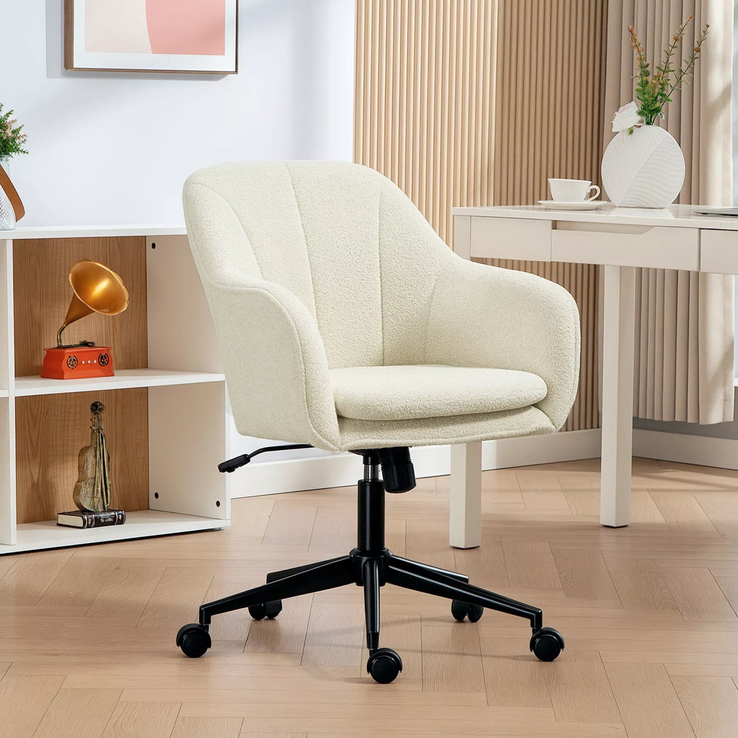 Biuro kėdė su audinio apmušalu, aksomo išvaizdos, makiažo kėdė su išlenkta atlošo dalimi, miegamajam, svetainei, smėlio spalvos