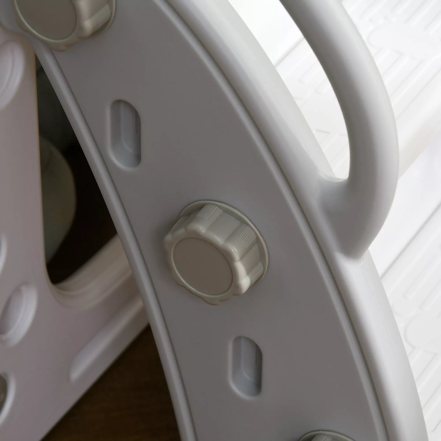 Vaikiška čiuožykla, 5 viename, mažiems vaikams skirta čiuožykla su krepšinio lanku, teleskopinės kopėčios pilka 70 x 177 x 92 cm