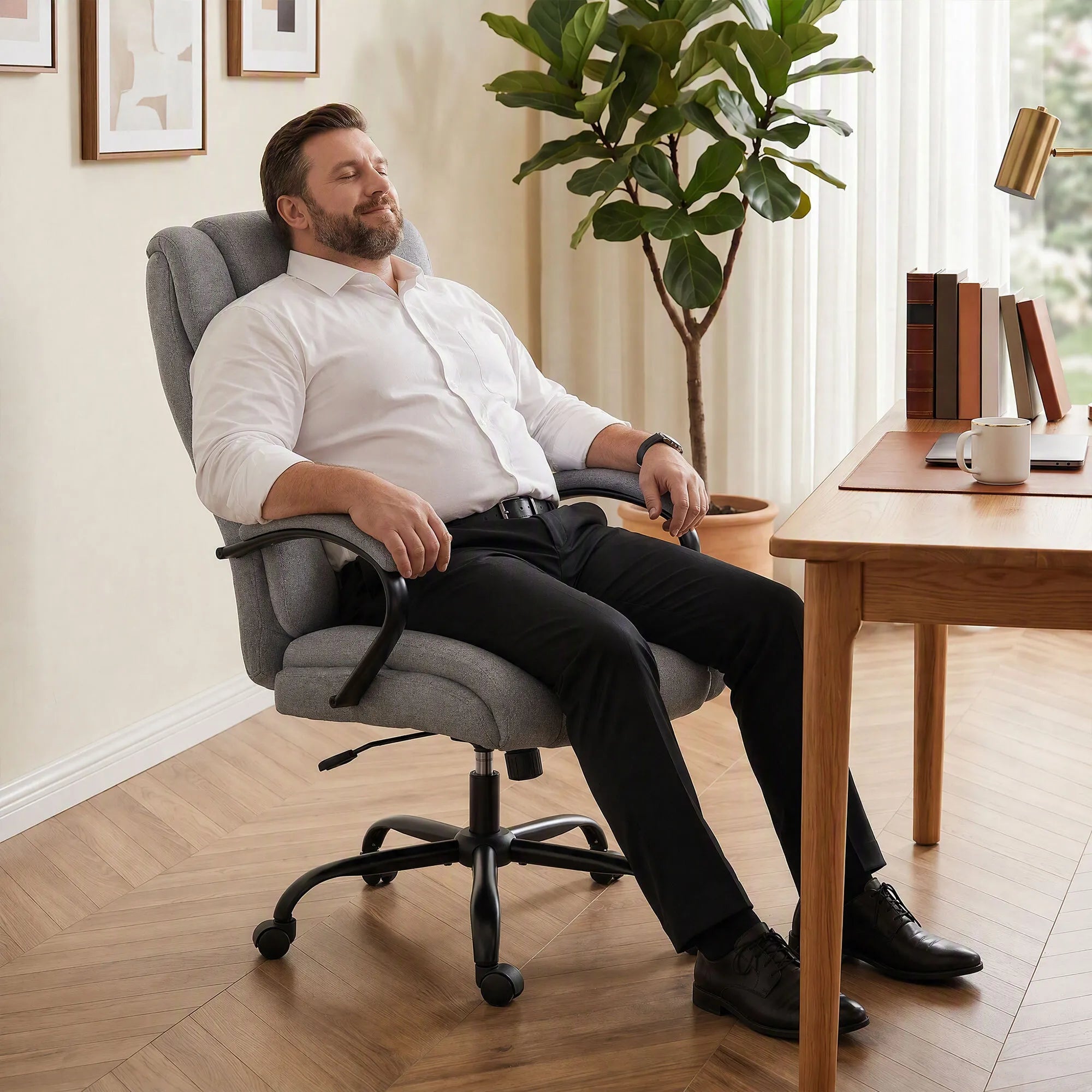 Biro kėdė ergonomiška iki 220 kg, šviesiai pilka