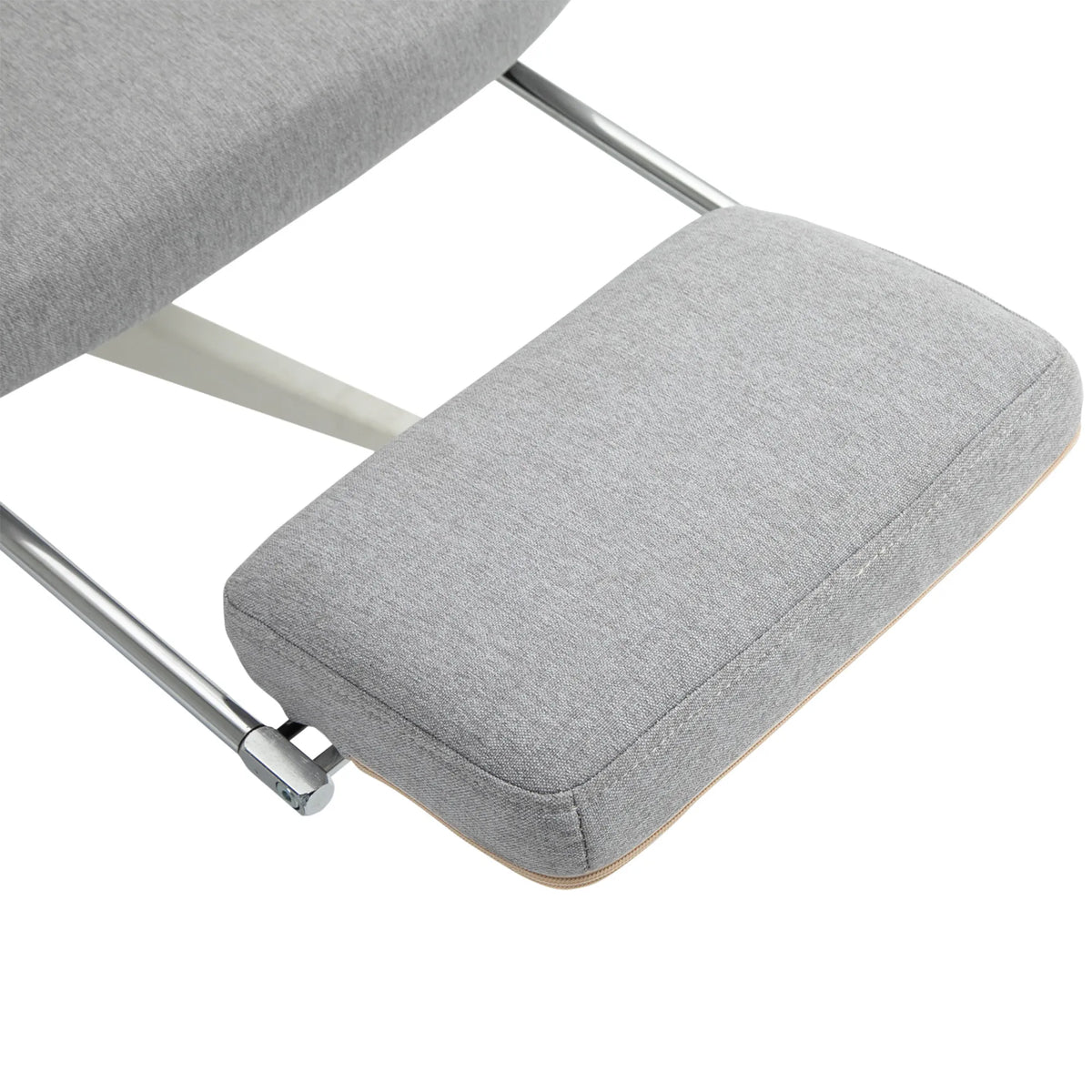 Biuro kėdė ergonomiška su atrama kojoms ir pagalvėmis, pilka