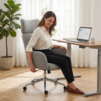Biuro kėdė su reguliojama galvos atrama, ergonomiška, tamsiai pilka