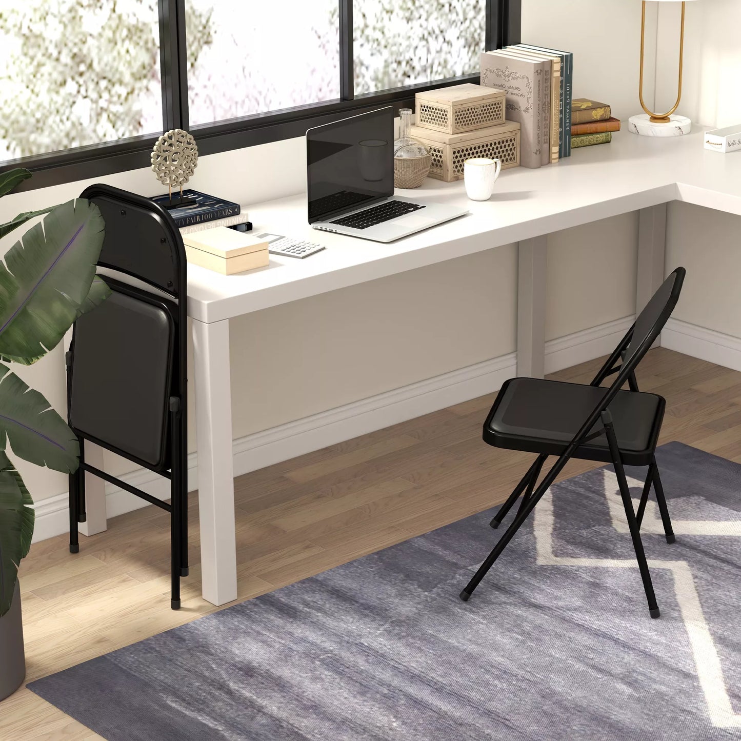 2 vnt. sulankstomos kėdės, nešiojamos biuro kėdės, metalinis pagrindas, sulankstoma kėdė biurui, priėmimui, laukiamajam, dirbtinė oda, juoda