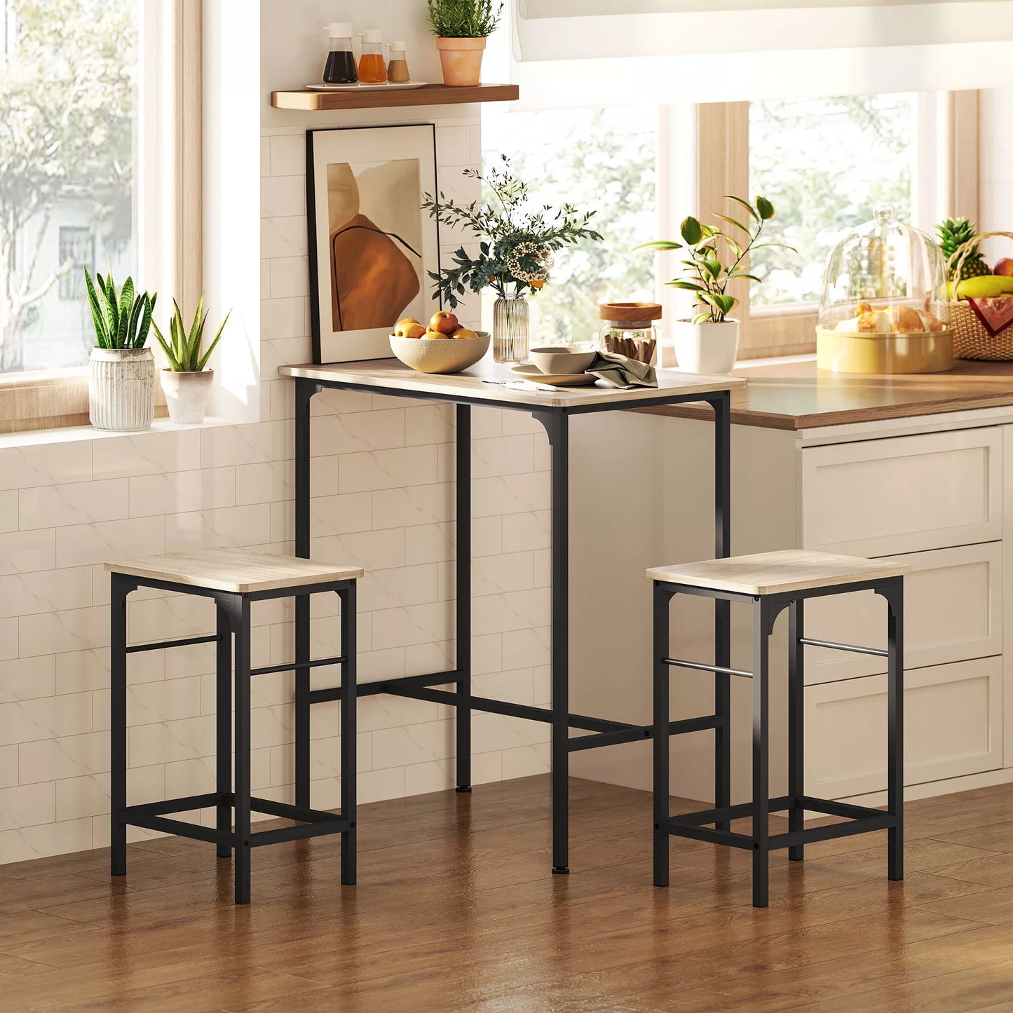 Baro stalo komplektas su 2 baro/valgomojo kėdėmis, su neslystančiais padukais, natūralios medienos