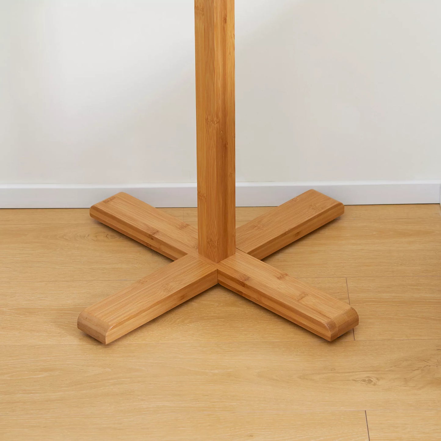 Pakabinamas drabužių ir skrybėlių stovas, 8 kabliukai, 49,5 cm x 49,5 cm x 178 cm, natūralus