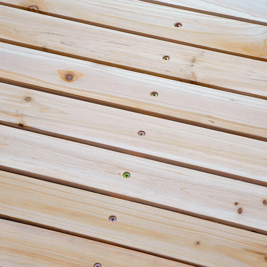 Dekoratyvinis sodo tiltelis iš eglės medienos 152,5x67cm naturalios spalvos