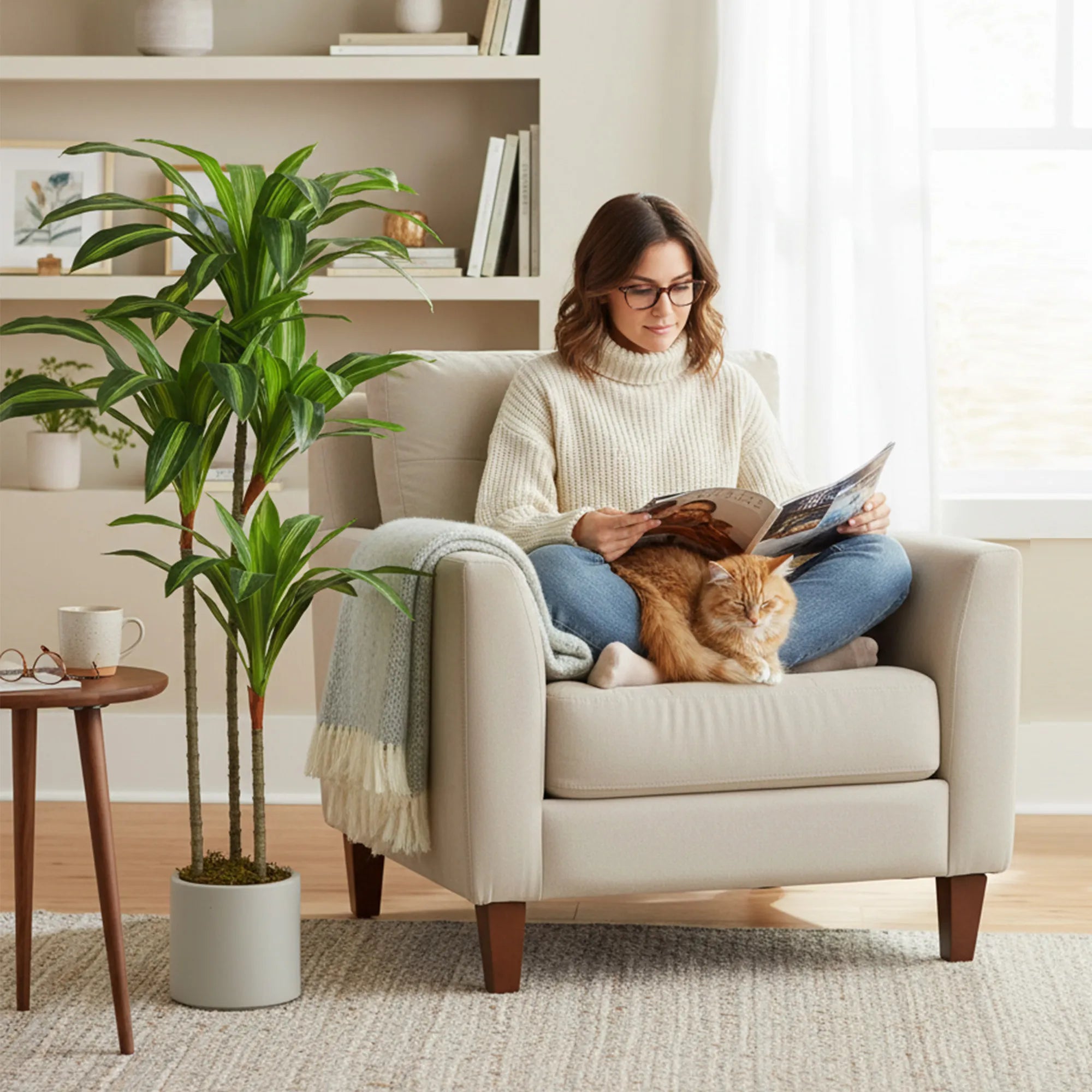 Dirbtinė dracena 120 cm su lanksčiais kamienais ir vazonu, žalia