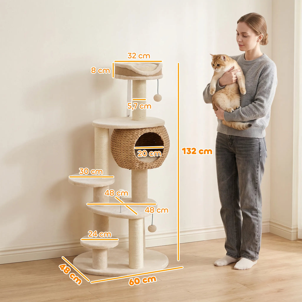 Draskyklė katėms, 132 cm, su slėptuve, guoliu ir 3 kamuoliukais, 1–2 katėms iki 6 kg