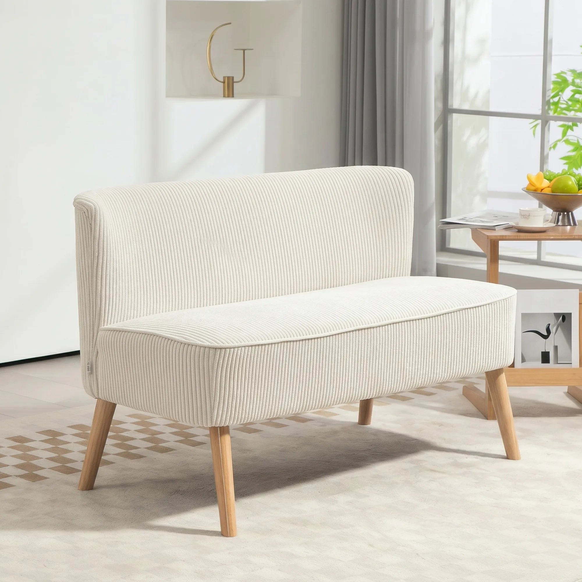 Dvivietė sofa, 117 cm pločio, kreminė balta