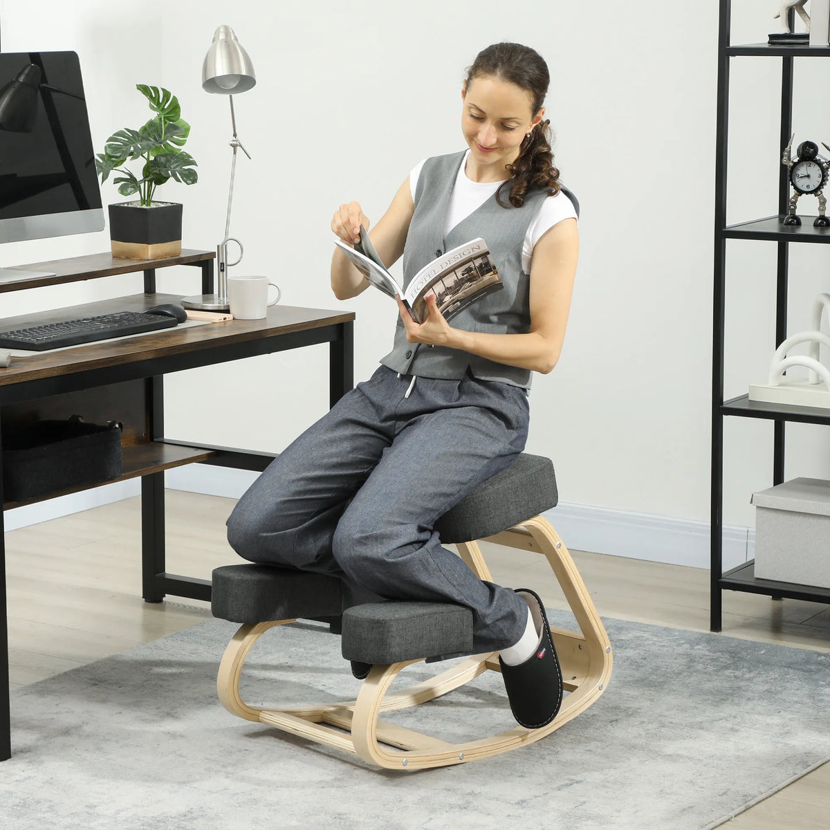 Ergonominė klūpėjimo kėdė iki 120 kg, pilka