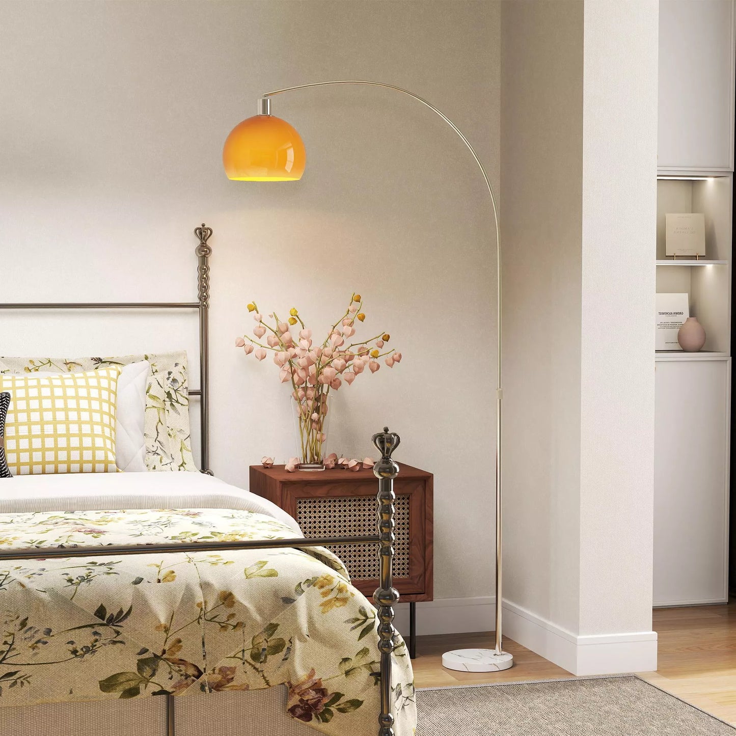 Lankstomas šviestuvas su kojiniu jungikliu, pagamintas iš marmuro, metalo ir plastiko, 26x90x180 cm, baltas ir oranžinis