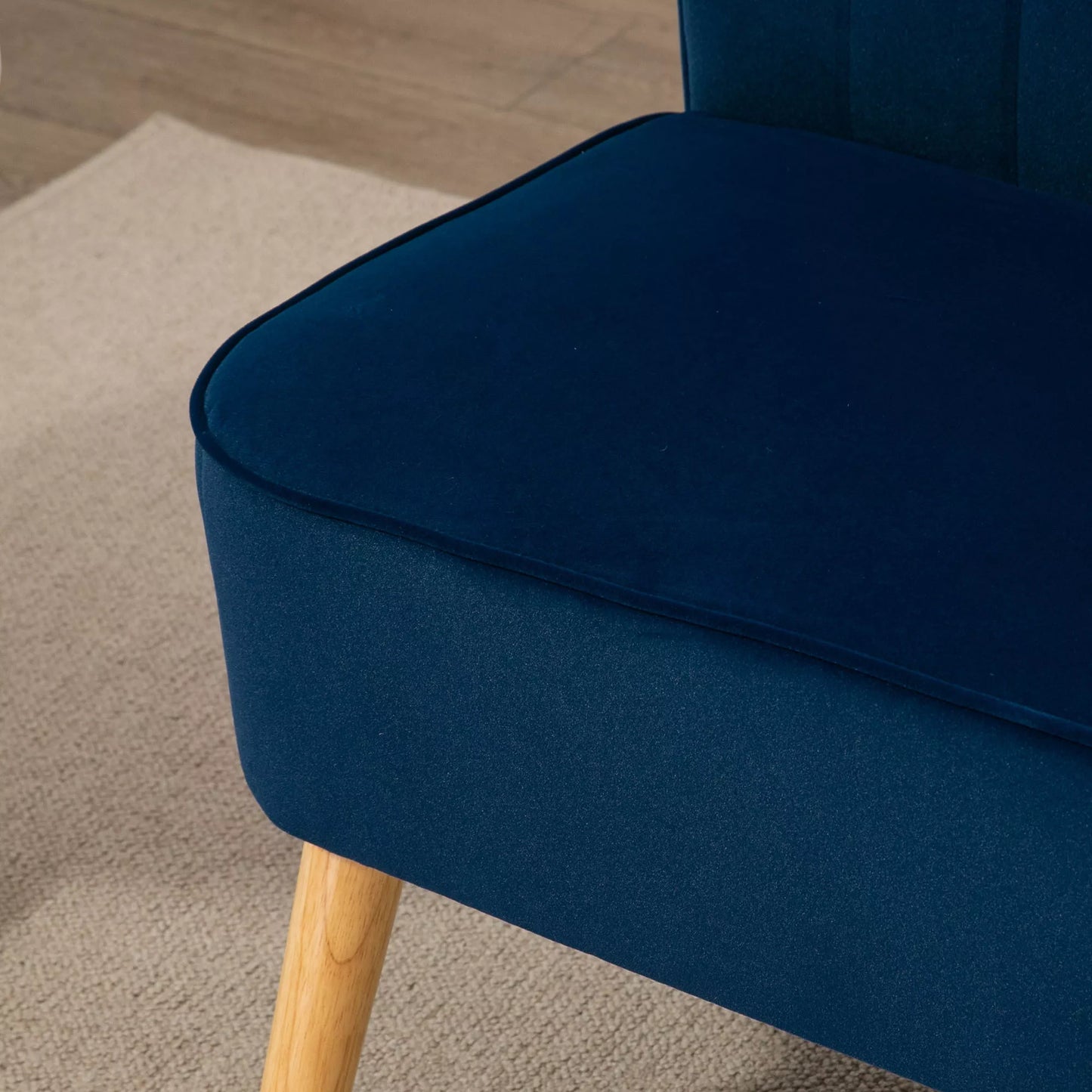 Sofos Retrodesign 2-vietė sofa, medinės kojos, 117 cm x 56,5 cm x 77 cm, mėlyna