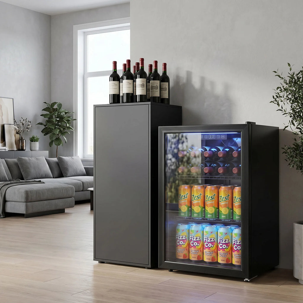 Gėrimų šaldytuvas 70 l, su LED apšvietimu, juodas