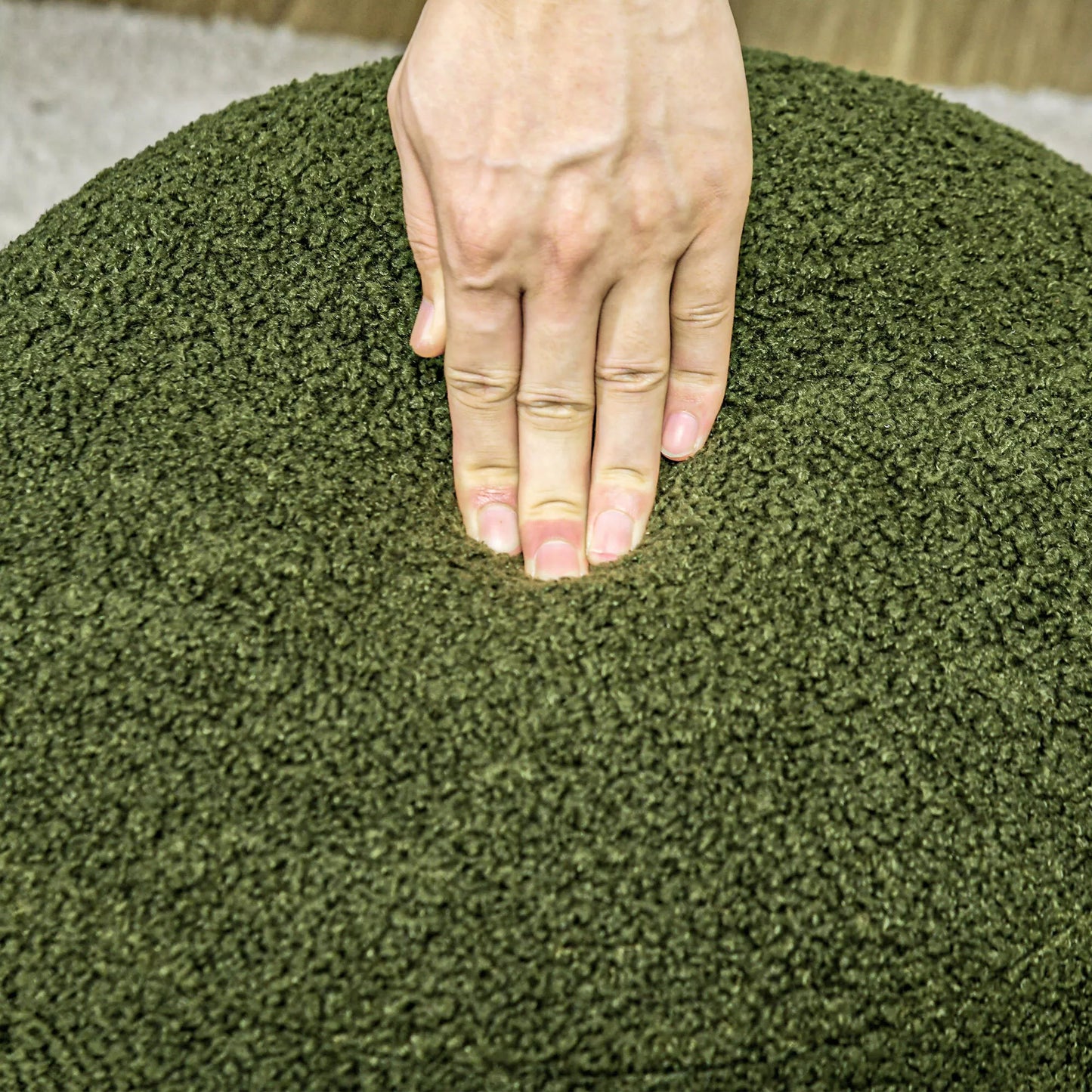 Pufas, apvalus, Teddy audinys, iki 120 kg, Ø40x45A cm, Žalias