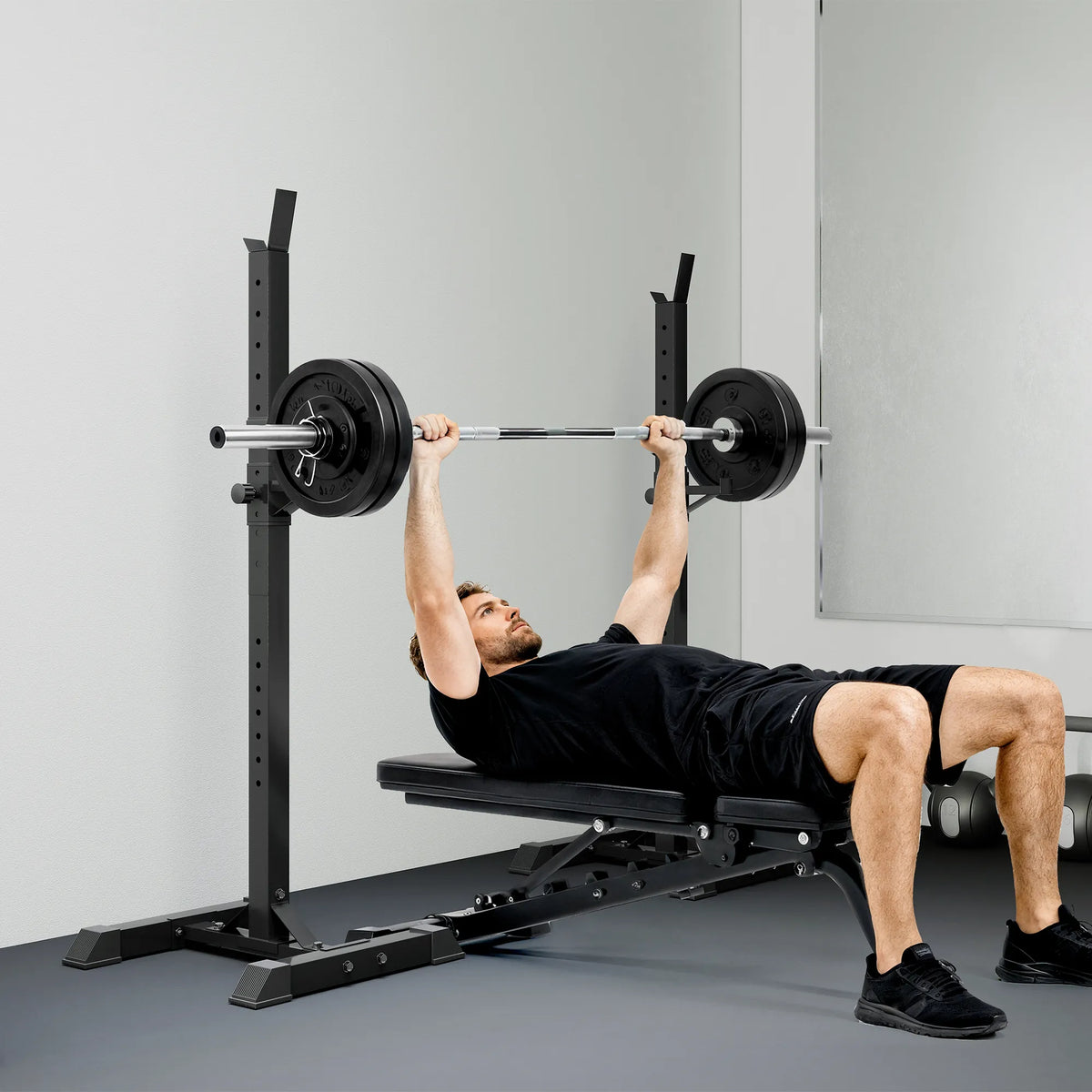 Hantelių stovai, 2 vnt., iki 150 kg, reguliuojamo aukščio, 52 × 48 × 160 cm