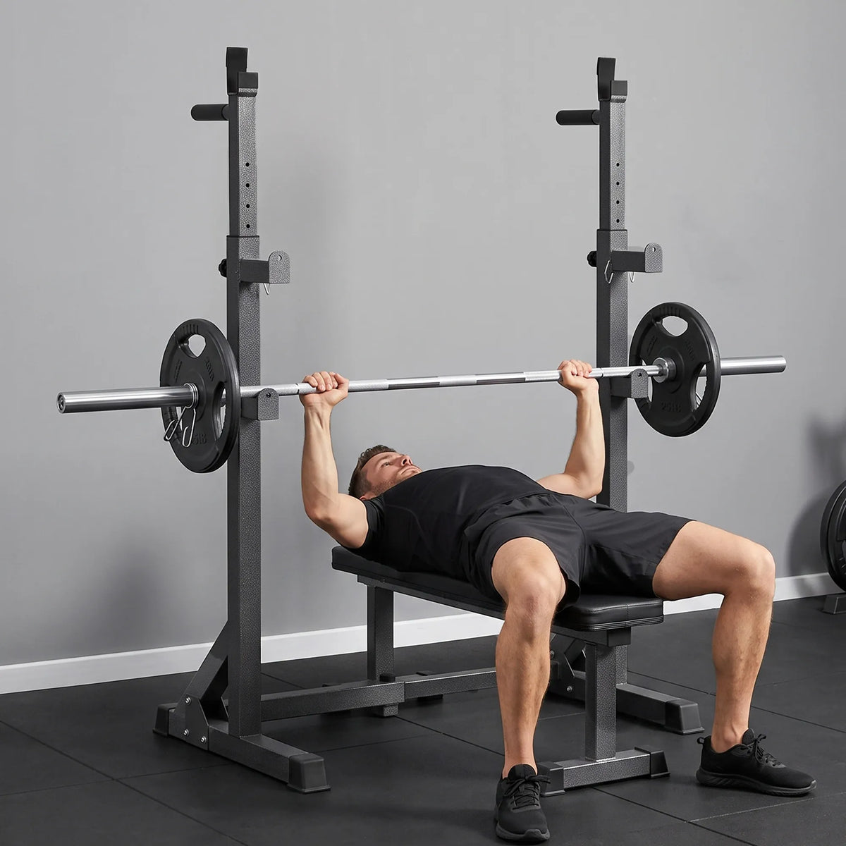 Hantelių stovas, reguliuojamo aukščio ir pločio, iki 150 kg