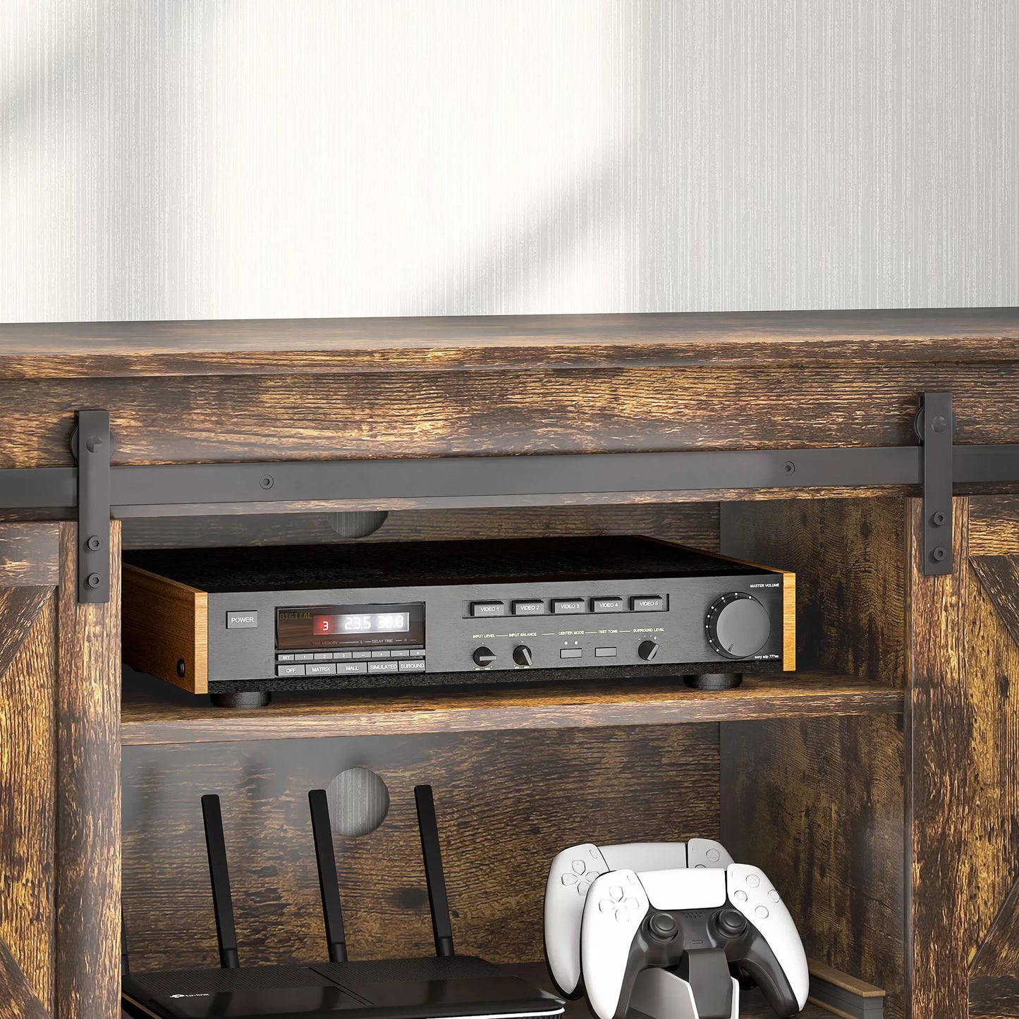 TV staliukas, pramoninio dizaino, skirta 60 colių televizoriams, 6 skyriai, 2 stumdomosios durys, ruda/juoda