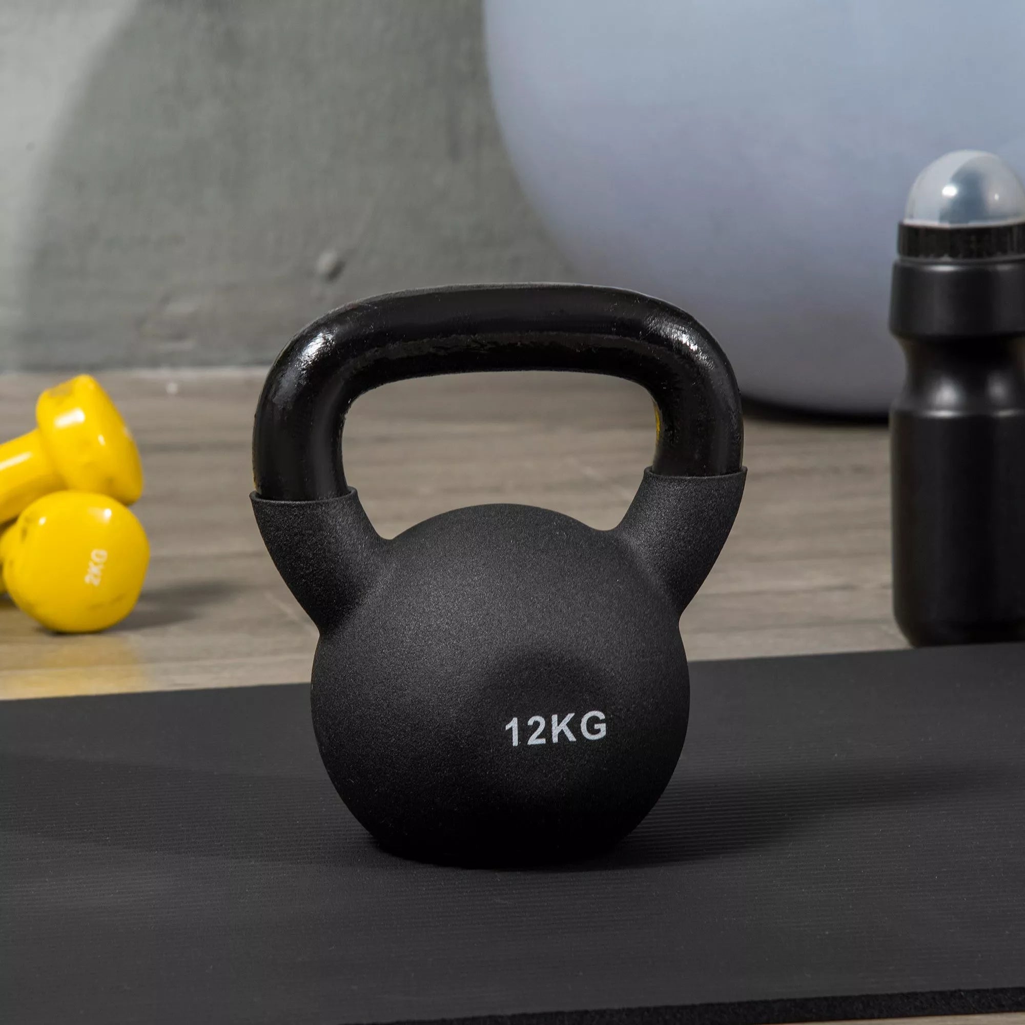 Kettlebell, rutulinis hantelis, 12 kg, su plastiko apvalkalu, plienas, juodas 20 x 13 x 22 cm