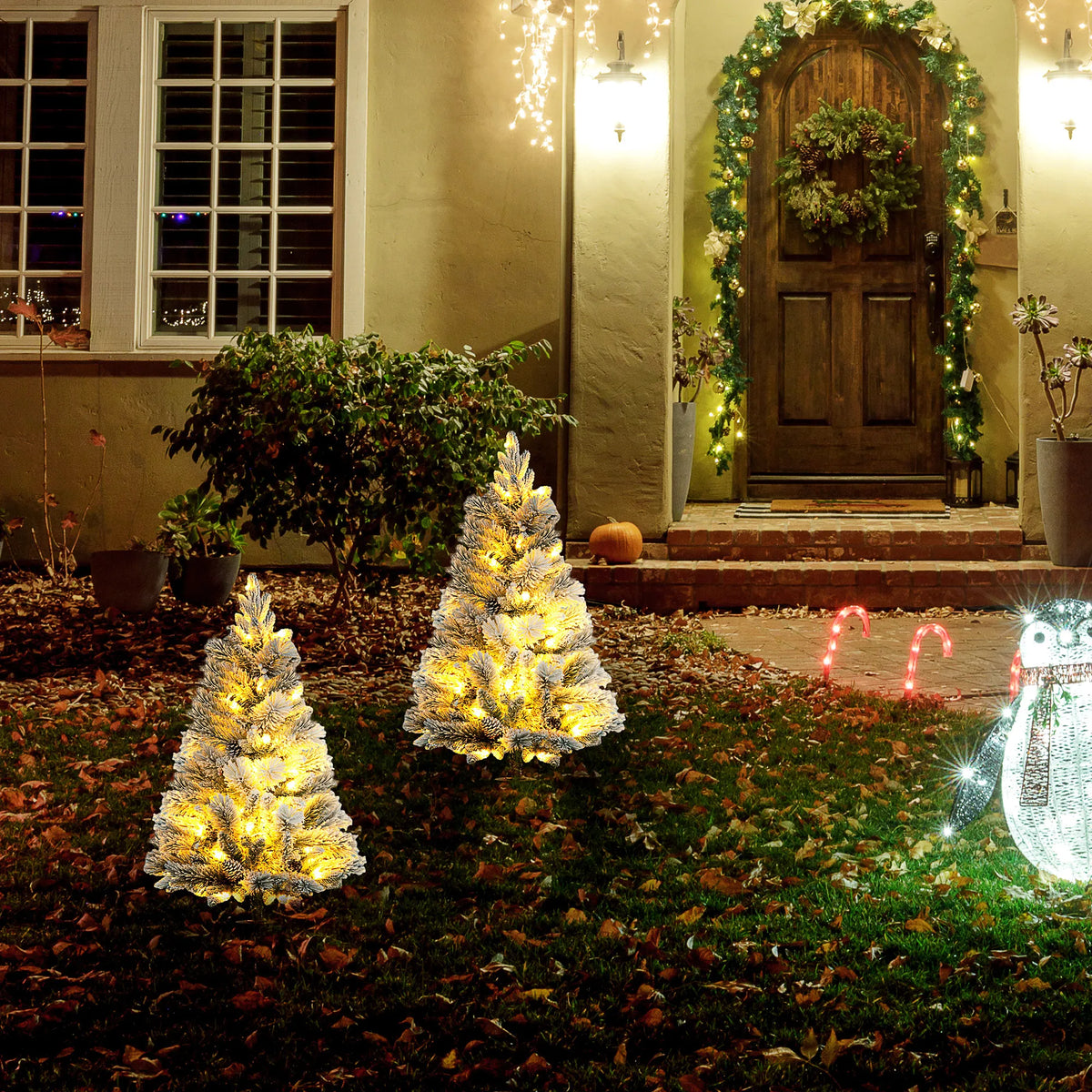 Kalėdinė eglutė su LED apšvietimu, 2 vnt., 107 cm, žalia/balta