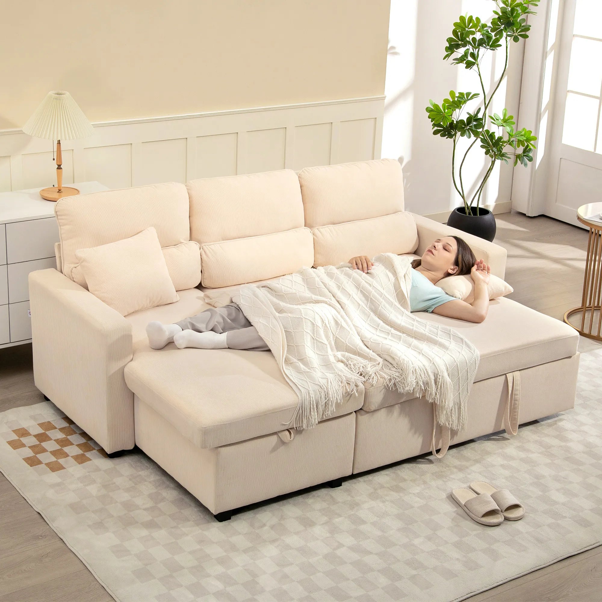 Kampinė sofa-lova su miegojimo funkcija ir daiktadėže, smėlio spalvos