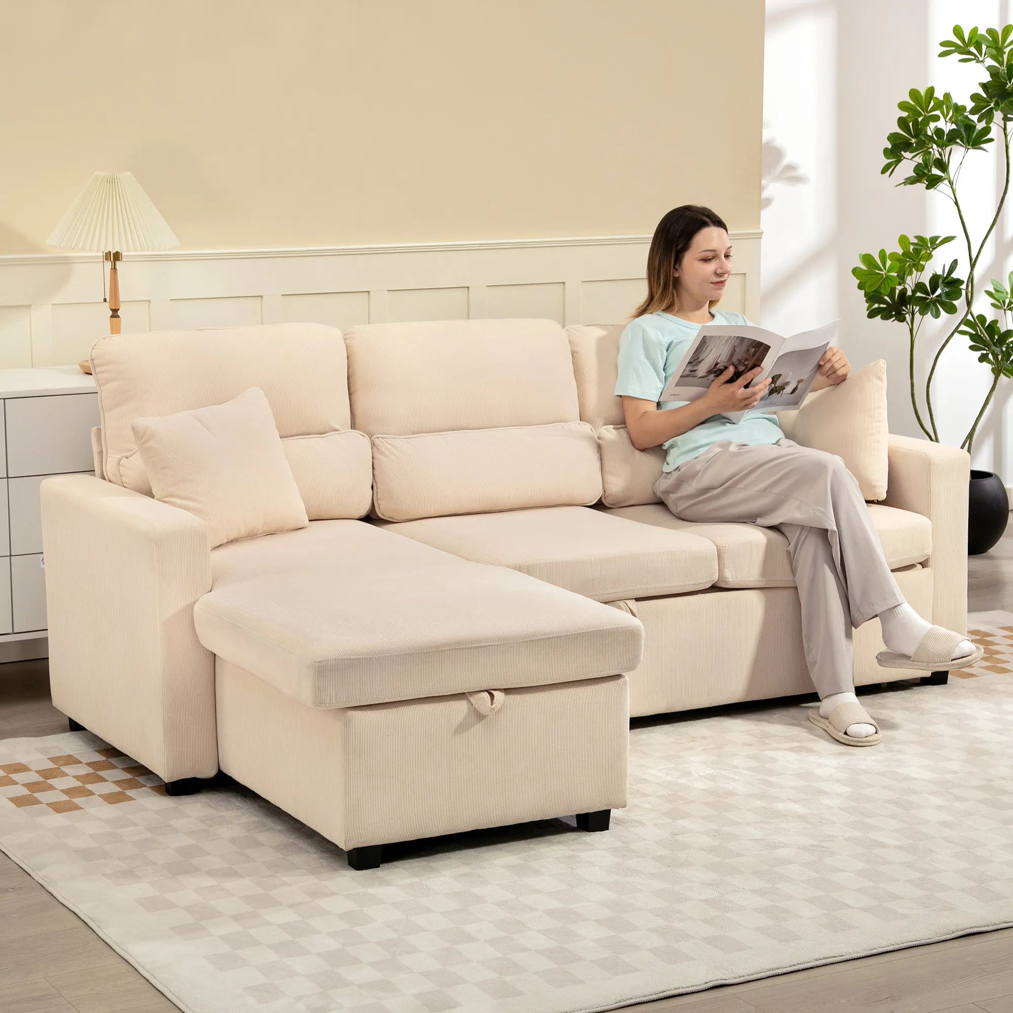 Kampinė sofa-lova su miegojimo funkcija ir daiktadėže, smėlio spalvos