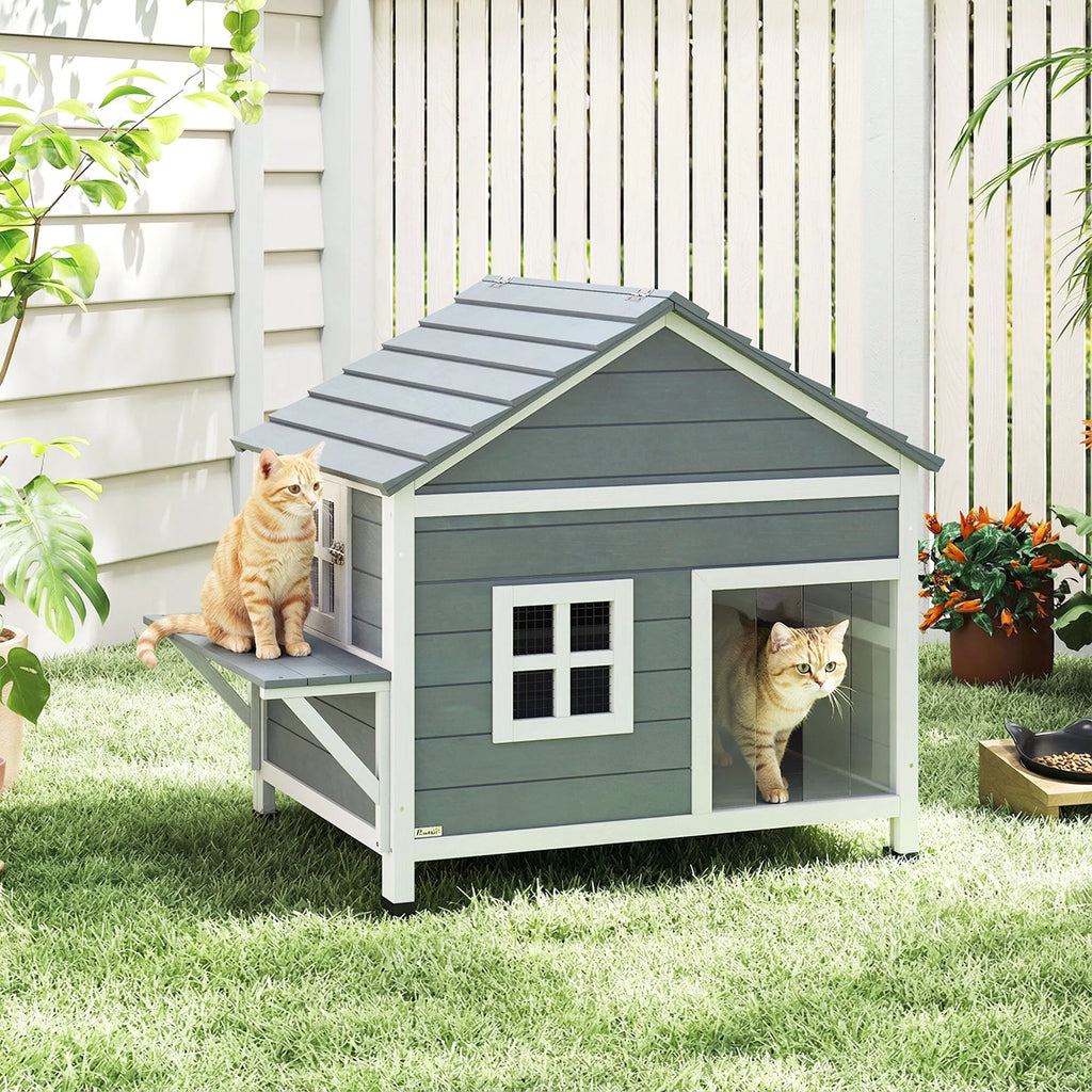 Katzenhaus – dviejų aukštų namelis katėms su terasa, pilkas
