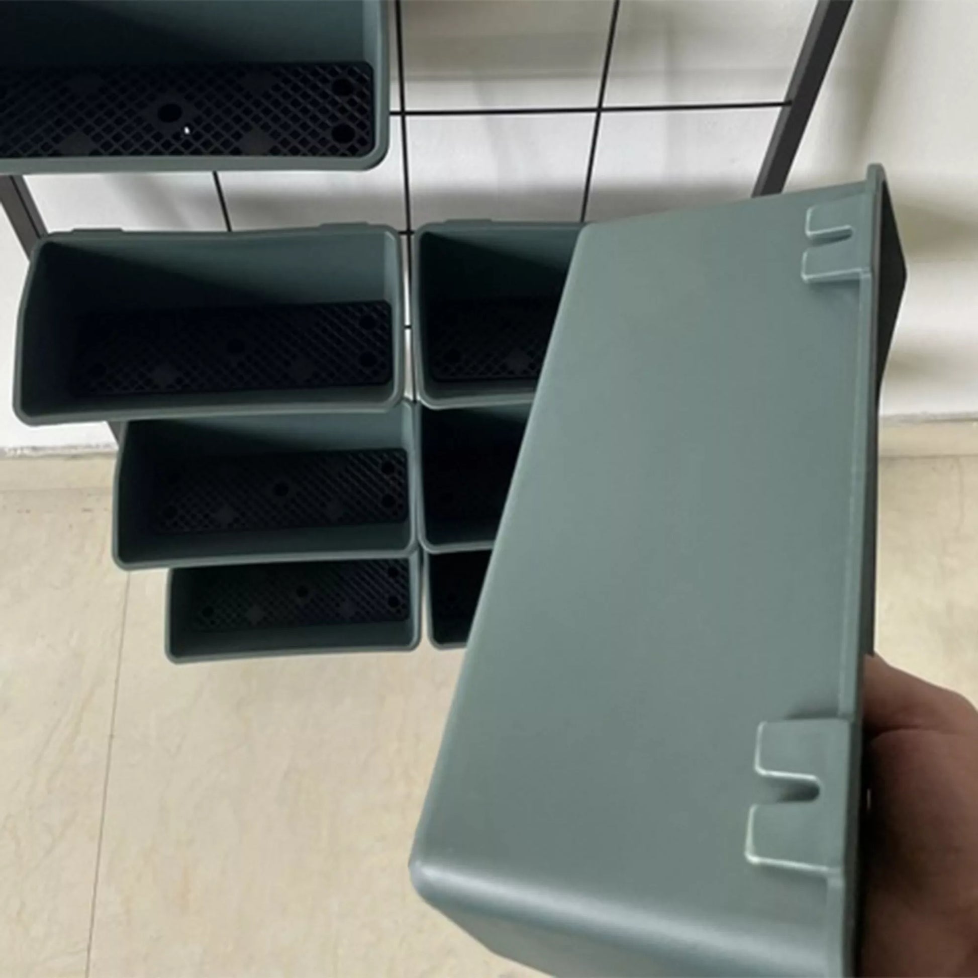 Augalų laiptai Gėlių laiptai  8 augalų dėžės, sukraunamos, atsparios atmosferos poveikiui, 52,5 x 14 x 90 cm, pilkos + juodos spalvos