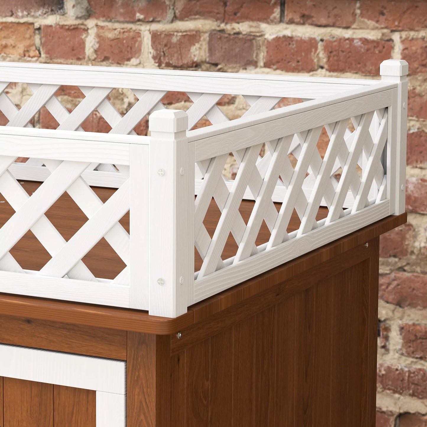 Katės namelis, dviejų aukštų, su balkonu ir laiptais, skirtas naudoti viduje ir lauke, katėms ir triušiams, pušies mediena, rudos spalvos