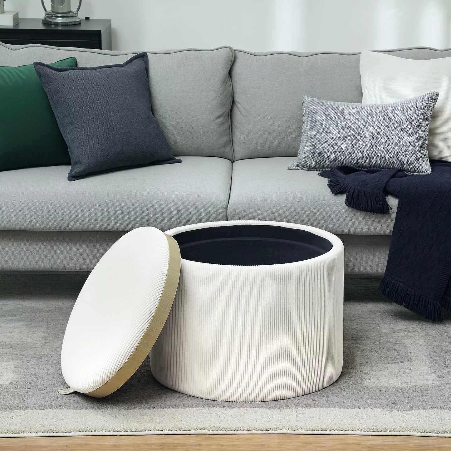 Laikymo pufas su vieta daiktams, apvalus, kojų atrama, kordas, MDF, kreminės baltos spalvos