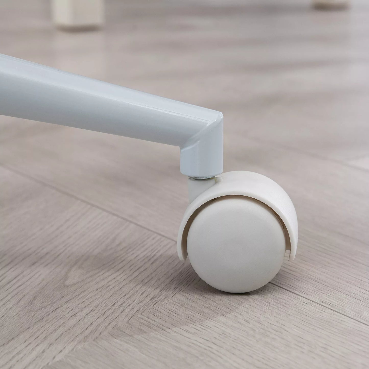 Biuro kėdė, reguliuojamo aukščio, Teddy tipo pliušas, 50 cm x 56 cm x 90 cm, balta