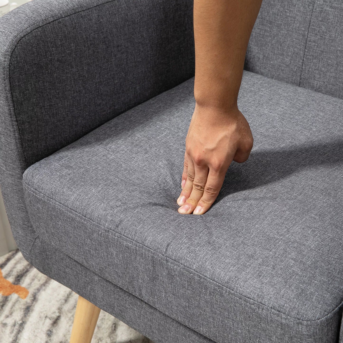 Fotelis skandinaviško dizaino, akcentinis fotelis, su sagčių apdaila, natūralios spalvos + šviesiai pilkos.