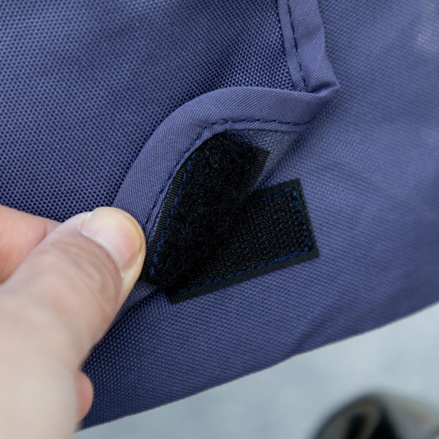 Sulankstomas šunų vežimėlis iki 20kg, su pagalvėle, 3 šoninėmis kišenėmis, 102 cm x 62 cm x 105 cm, mėlynas