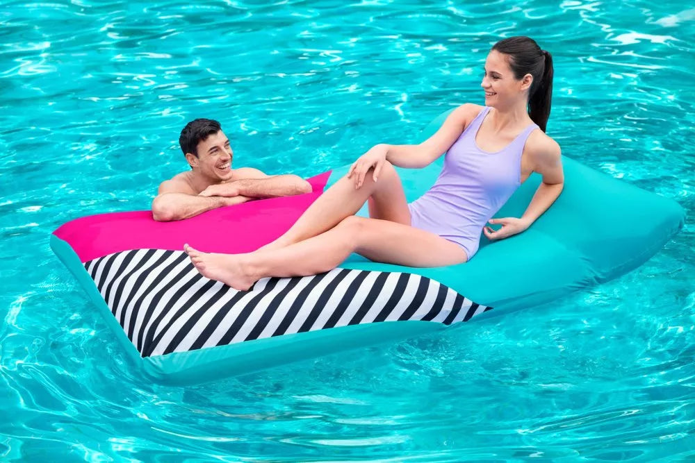 Pripučiamas baseino gultas Bestway Float'n Fashion, 200 x 129 cm, su galvos atrama, geometrinis raštas